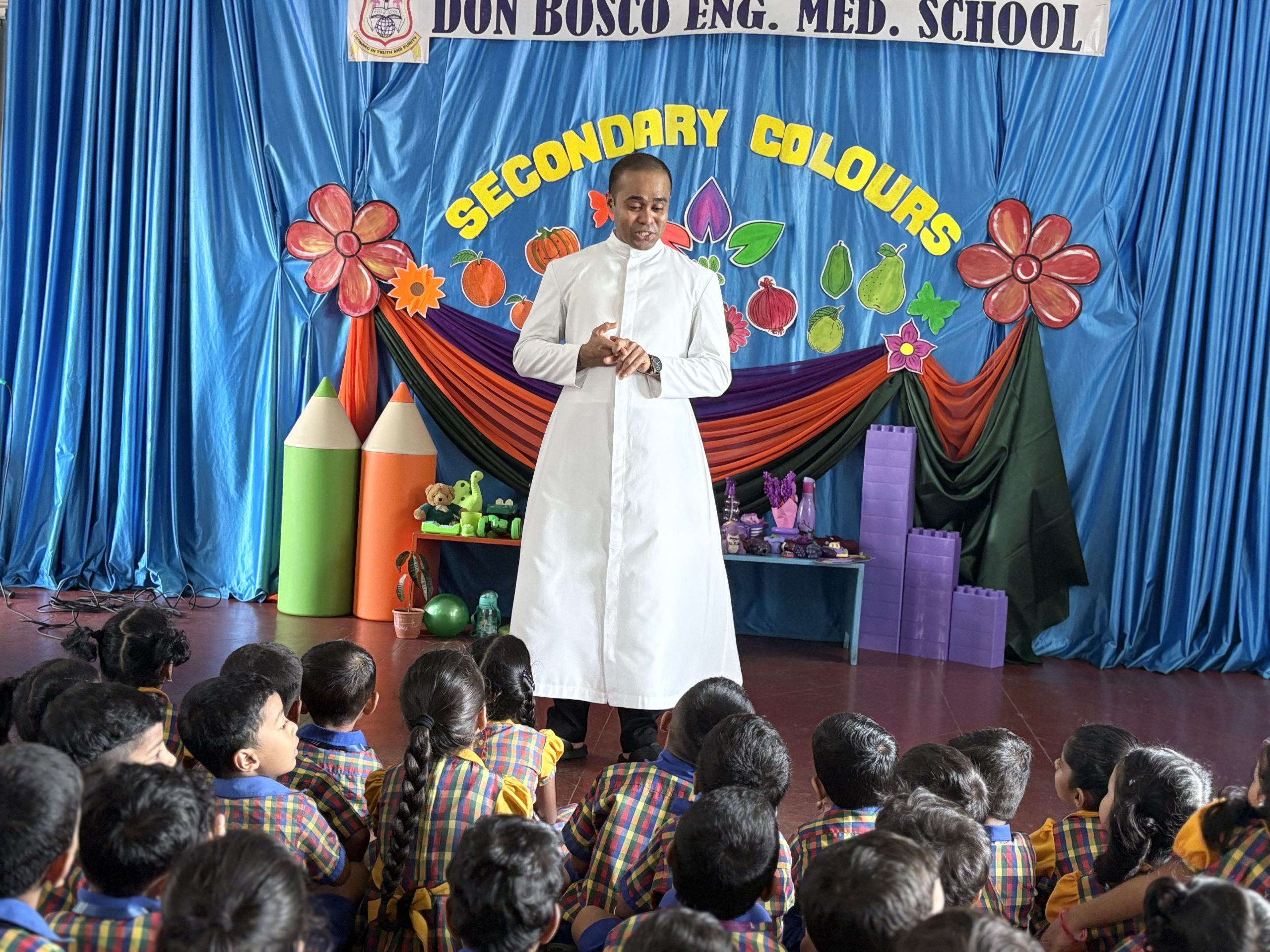 Secondary Colours Day – Don Bosco Kindergarten