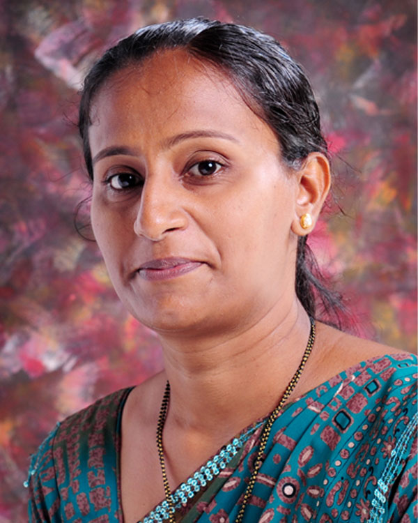 Mrs Jenifer Fernandes