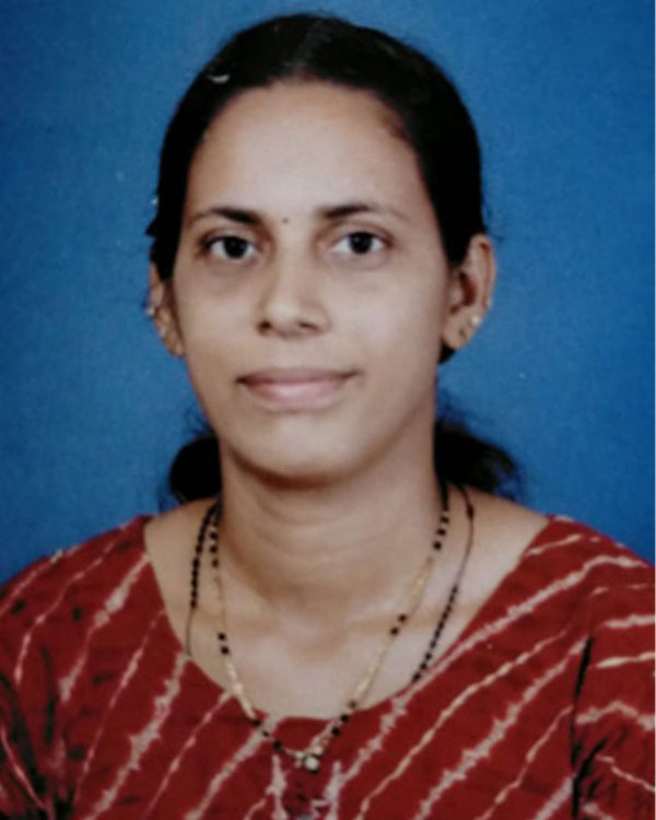 Mrs Janet Dias